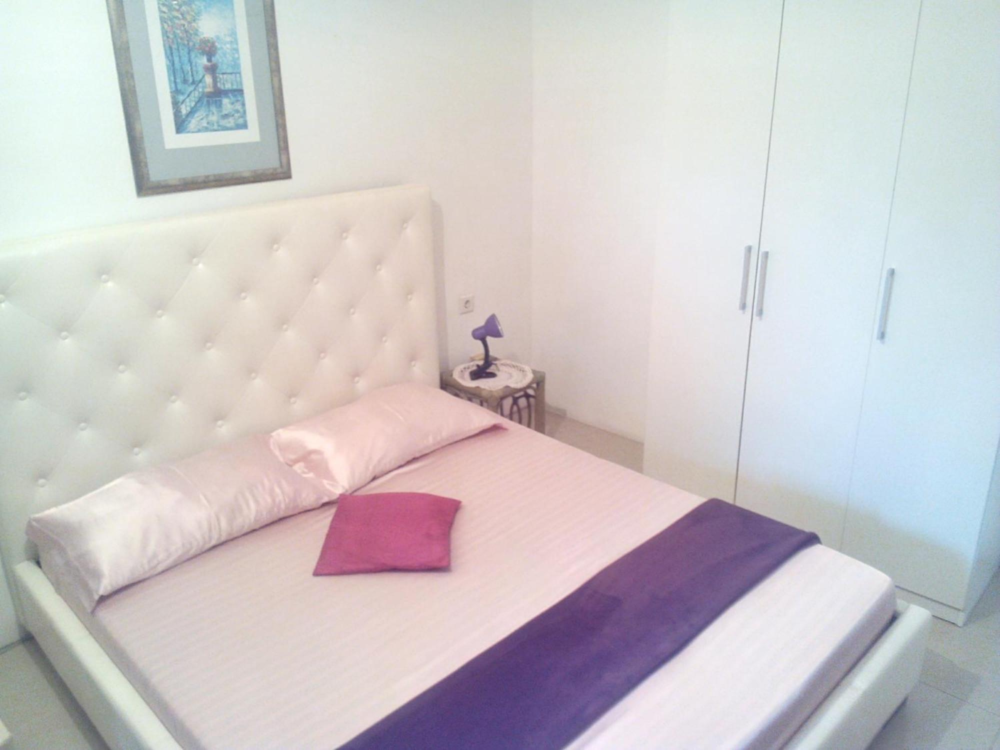 Collins Apartments Pula Bilik gambar