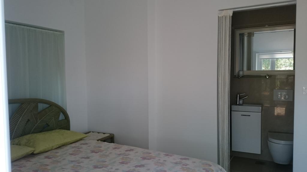 Collins Apartments Pula Luaran gambar